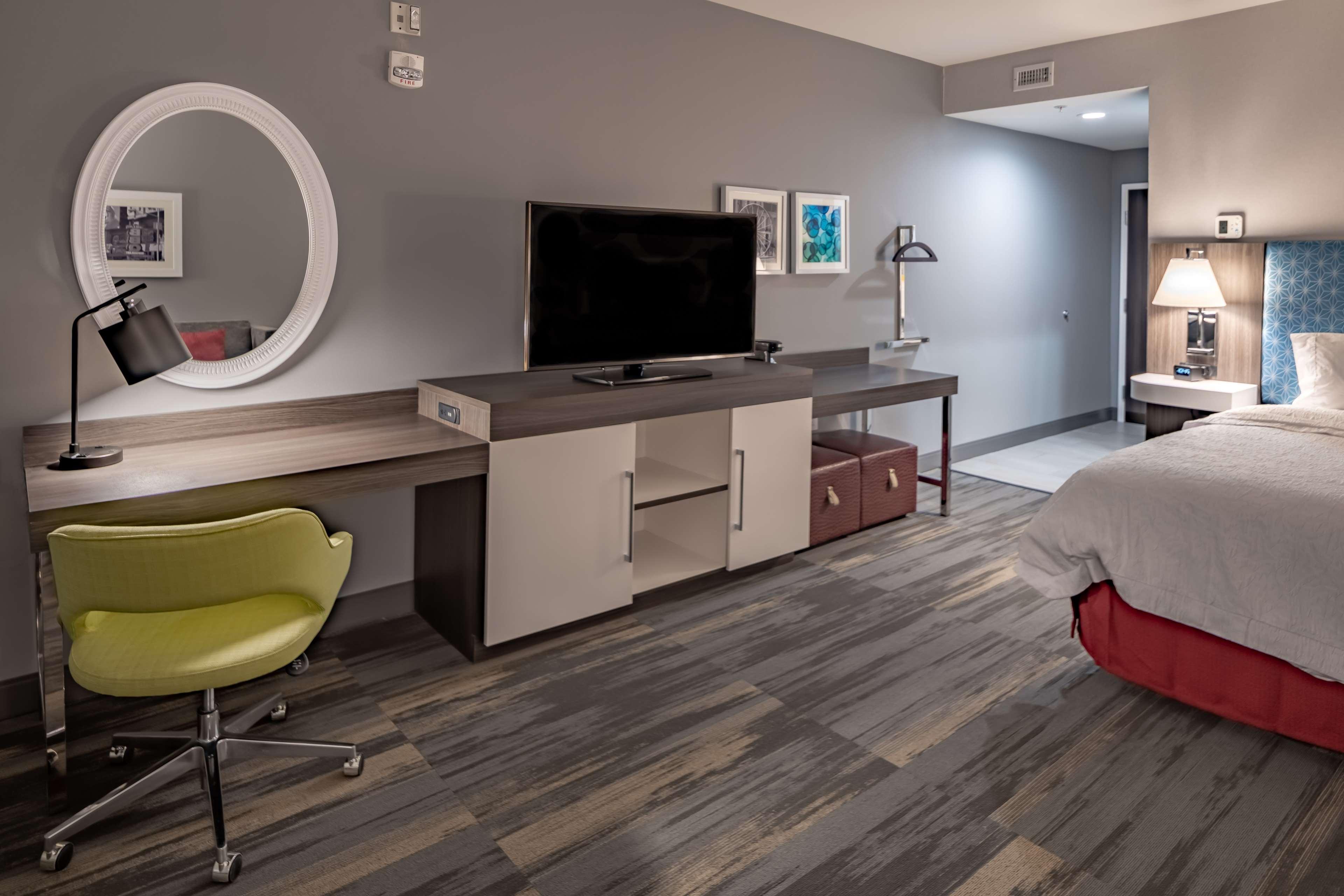 Hampton Inn & Suites Dallas/Plano Central Eksteriør bilde