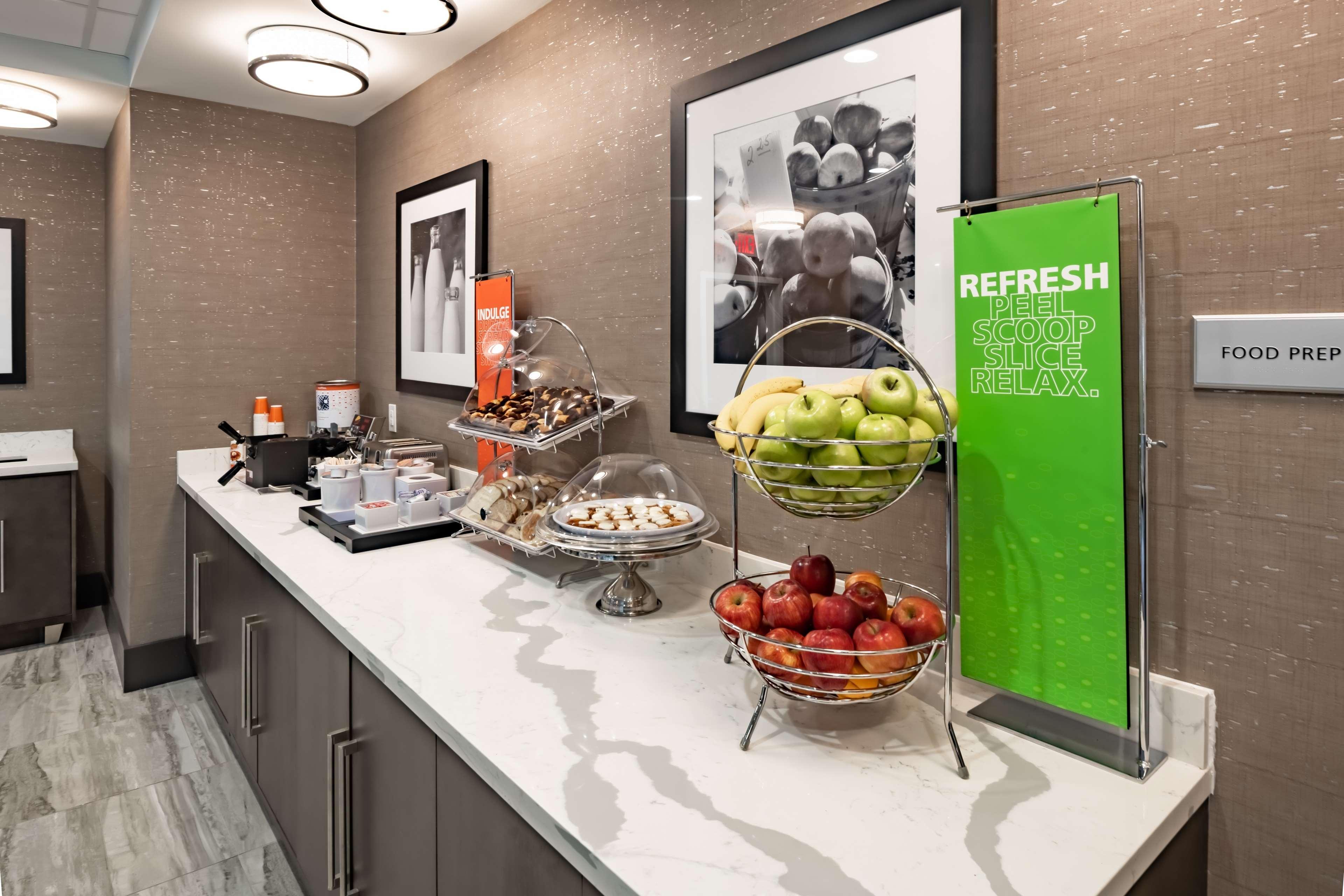 Hampton Inn & Suites Dallas/Plano Central Eksteriør bilde