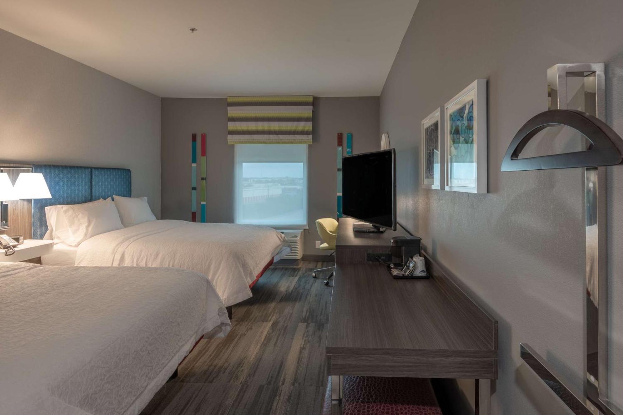 Hampton Inn & Suites Dallas/Plano Central Eksteriør bilde